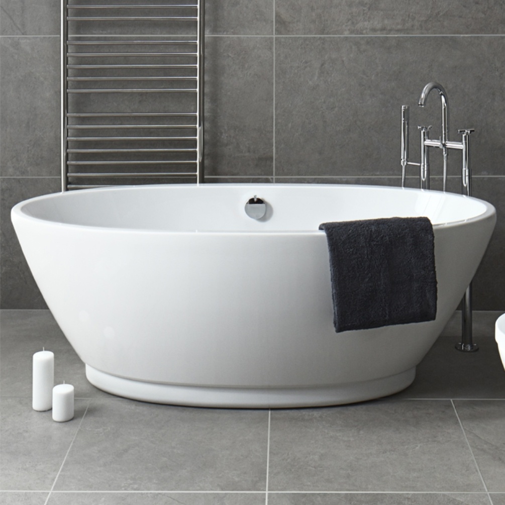 Product Lifestyle image of the Abacus Varese 1700mm x 800mm Freestanding Bath